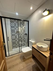 trabajo reformas baño 11